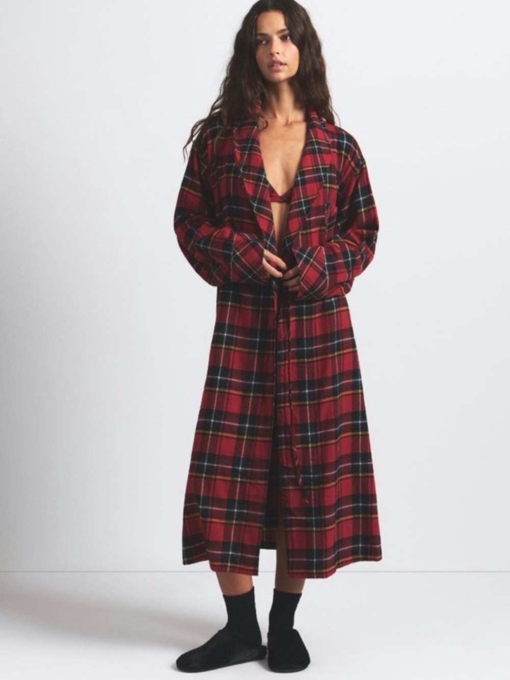 Skims brick holiday plaid long robe. Size small 
New with tags women’s